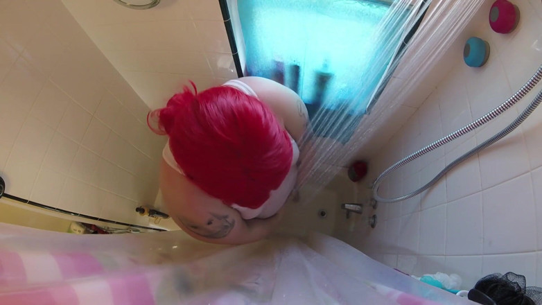 Miss Alina Paige: Missalinapaige Shower with Cock Reveal