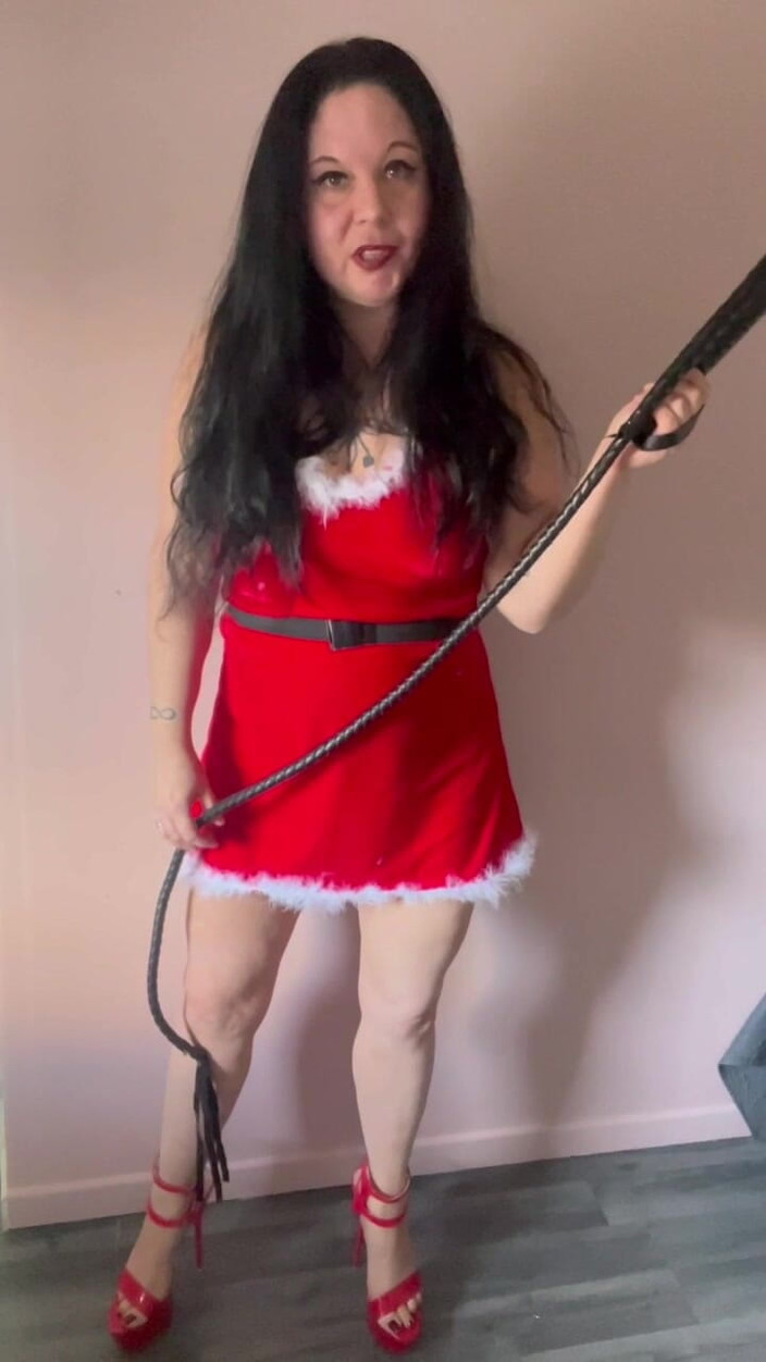 Maitresse Clara: Matka Vánoce Femdom