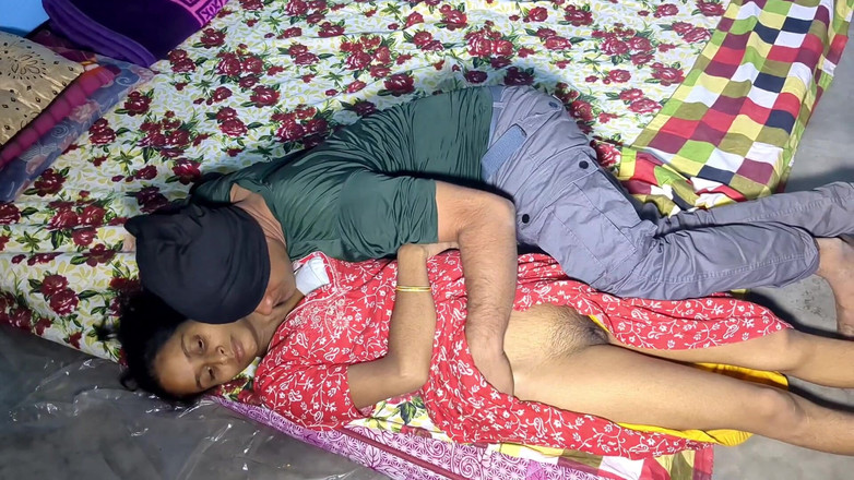 Easypron: Assam Деревни, новое секс-видео 2025 года