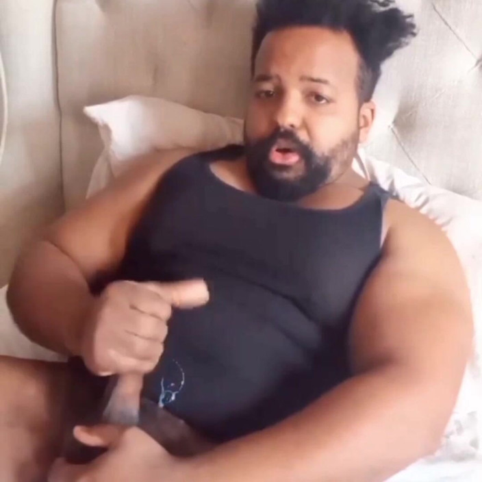 Eddie Venezuela: Eddie Venezuela Cumshot Compilation