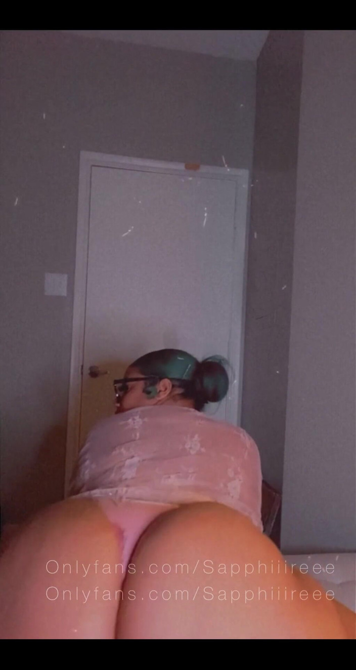 Biggdebbie solo: Biggdebbiecakez es tan provocación
