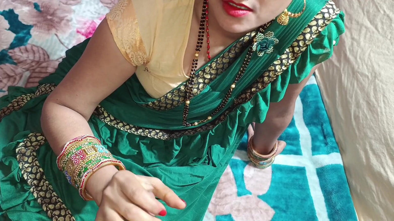 Lalita Singh: Tam video desi köylü yenge anal seks net Hintçe konuşma