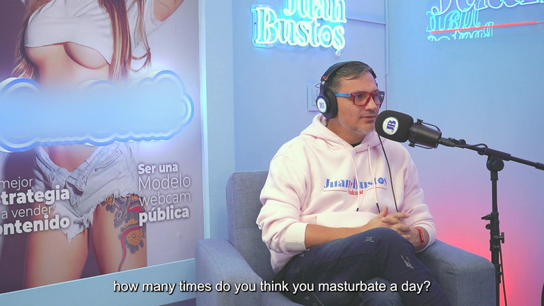 JuanBustos: Ninfómana Gigidamessco Grita De Placer: Su Coño Empapado Por La...