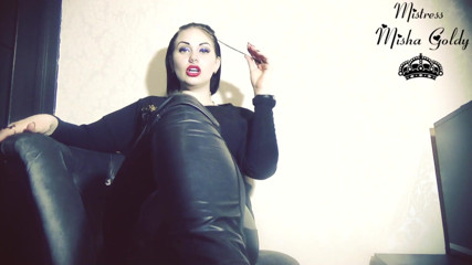 Goddess Misha Goldy: De la tatăl bogat la pumnul meu