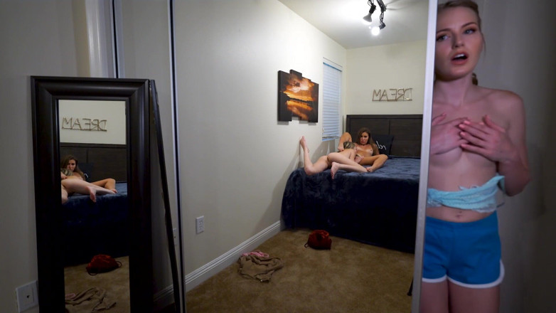 CamSoda: 이복 누이의 가위질을 보면서 자위하는 겸둥이 겸둥이
