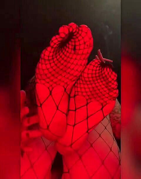 Goth Kink: Muschi und füße