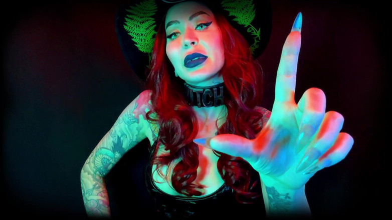 Baal Eldritch: Ведьма Трелл: погружение в ее излишества - Pee Edition