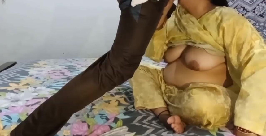 Hot Stepmom Sex: StepSon scopa la bocca della matrigna e prende la sborra...