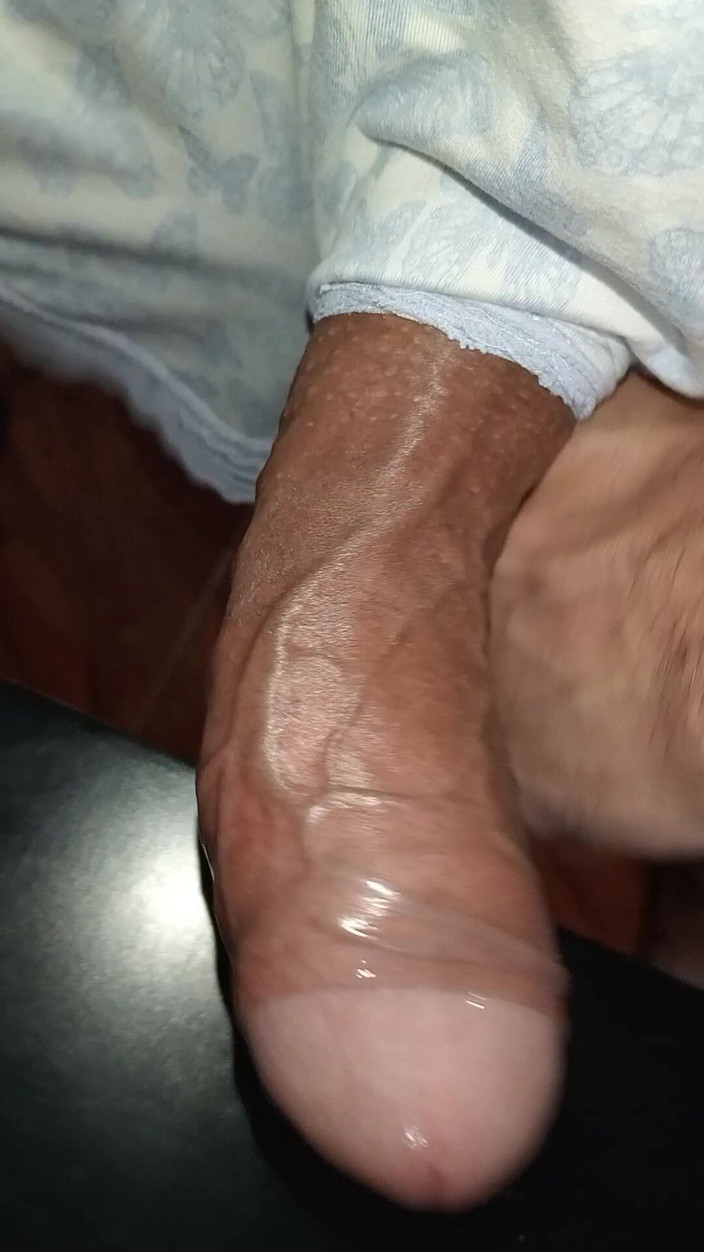 Rey rey: Cazzo grosso e Venoza, Intensa masturbazione in pigiama, punto di...