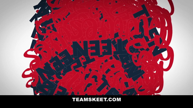 Team Skeet: Booty and Busty Julz the Explorer Gets Banged