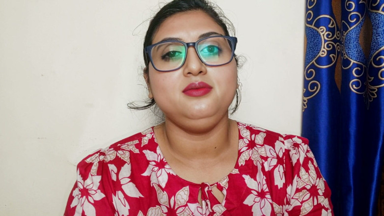 Nadiyabd: Nadiya Boudi โดนเย็ดต่างประเทศ แล้วก็กลับบ้านและโดน Debor เย็ด
