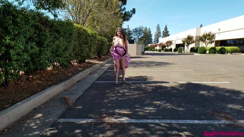 Sexy Sandra N Sir Christopher: 50 की पोल्का डॉट पोशाक गुदा छेड़-छाड़