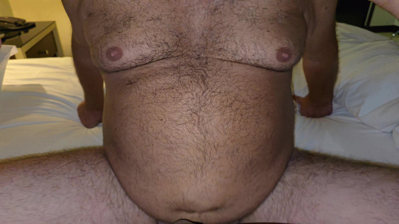 SjAtA94: Jag träffar den här pappan igen och han knullar mig...