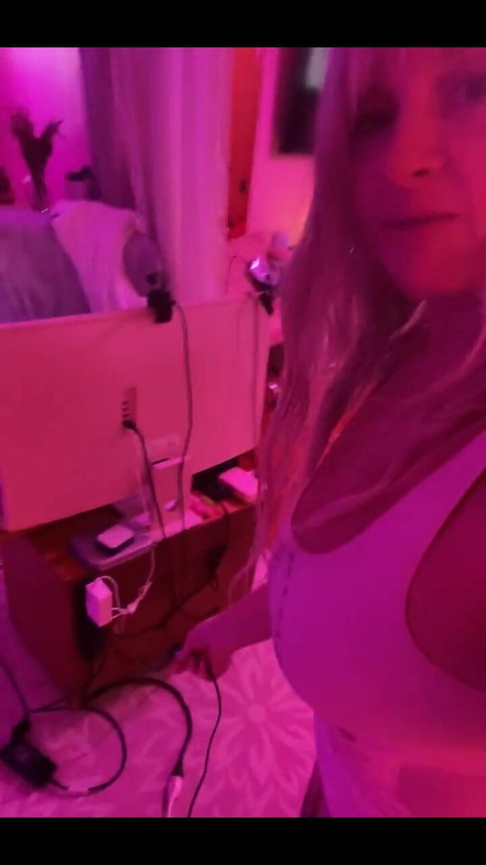 PaintedRose: Rival twinsters che filma dietro le quinte set scena 1 Sta...