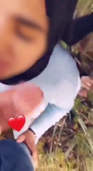 Amiramodel: Arab Oral Sex