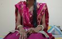 Saara Bhabhi: 印地语性爱故事角色扮演 - 印度继兄和继妹在家里做爱