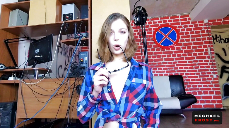 Michael Frost Pro: 18 Year Old Teenager After College Does Everything to Make...