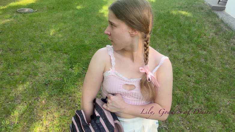 Lily, Goddess of Desire: Drsný sex s roztomilou dospívající dívkou v uniformě