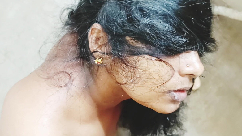 Telugu honey lips: Indiana tia no banheiro fodendo amigo de husbend