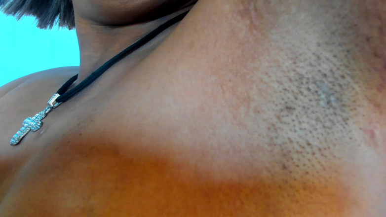 AnalEbony: Okselfetisj, voetenfetisj,