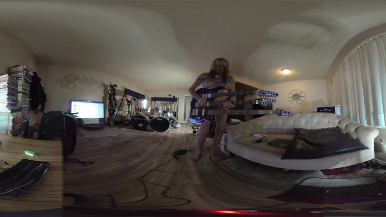 Lizzy Yum: Liz Young Sd listopad 2025 masturbacja # 47