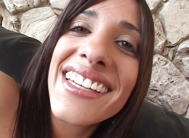 Teens Get it Hard: Маленька тінка отримує великий член