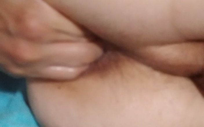 Toy anal: Close up of my anal masturbation