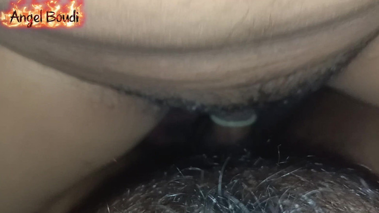 Roshalo Boudi: 벵골 천사 부디와 그녀의 데바르