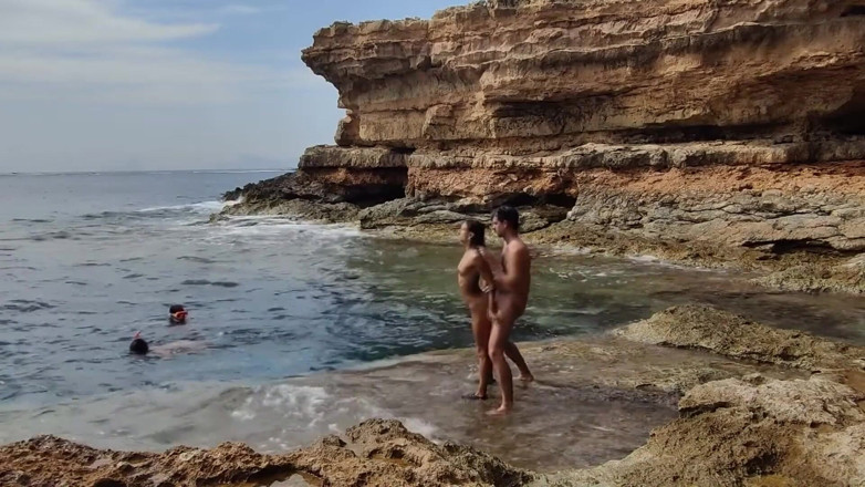 Magia Rosa: Divers Watching Us Fuck at the Beach Give Us Some...
