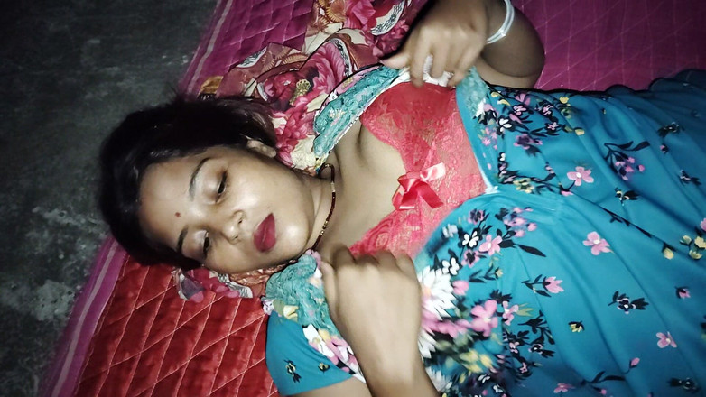 Pooja raniji: Pooja bhabhi night sesso duro piano superiore