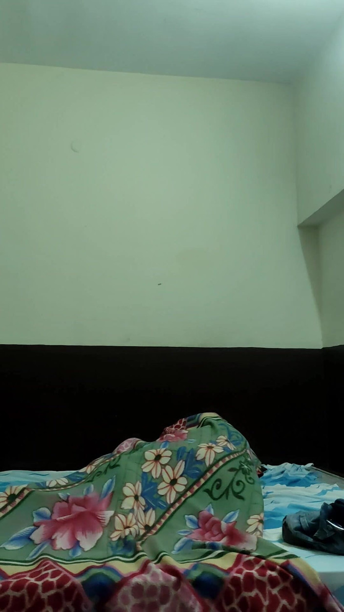 Hindiaudioadda1: Lovers Secretly Enjoying in Bedroom