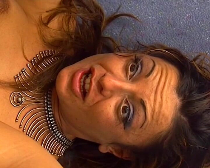 BB Video - Vintage Story: Brunetă amatoare matură sexy germană futută # 2