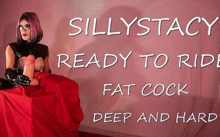 sillystacy: Sissy Stacy traint zo hard om de grootste mollige dildo...
