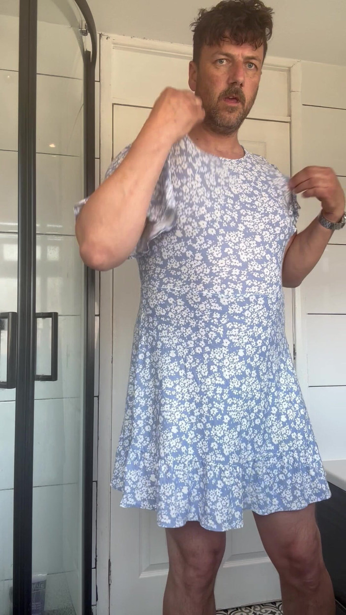 Jeffry: Horny Stepdad in Bathroom