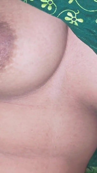 Indian bhabi milf horny 