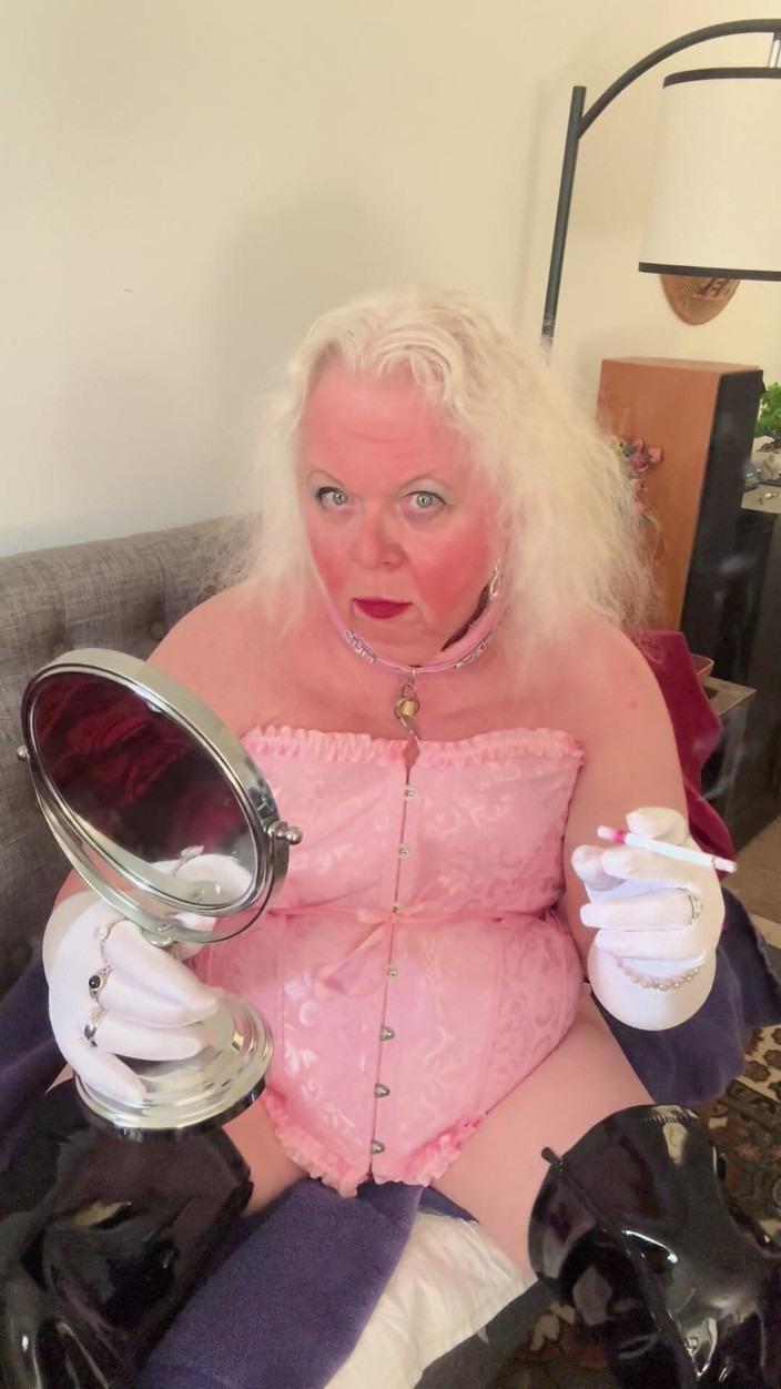 Constance: Růžová cudnost