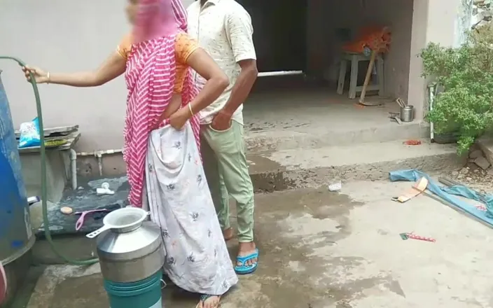 Fuckkkker: Yoursoniya Brother-in-law Fucked Sister-in-law While Filling Water
