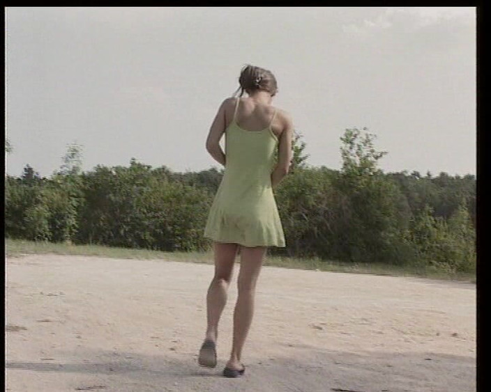 German's Fetish: Watch Amateur Teen From Germany Pee Outdoor