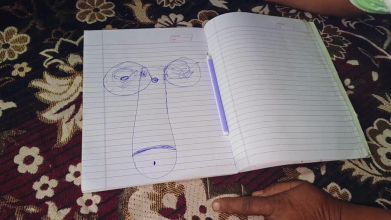 Amrita for you: Une tatie desi insère une bite dans la chatte