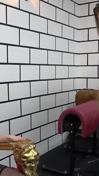 Lola Elle dělá blond gabie sperma