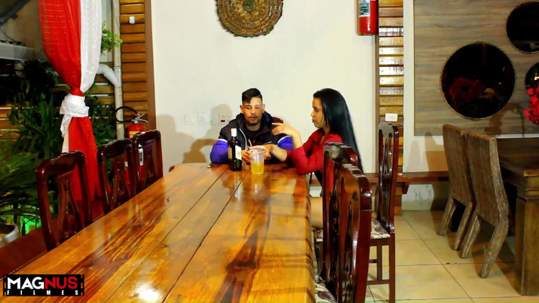 Magnus filmes: 两个鸡巴在年轻女孩的阴户里