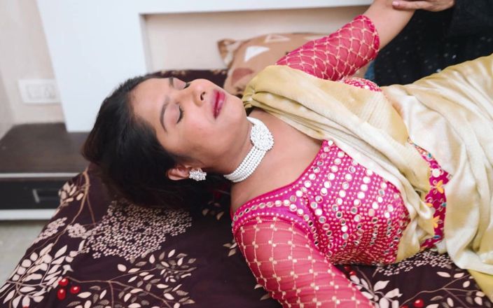 Aaka: La migliore pornostar indiana tejashwini in Saree hardcore chudai e...