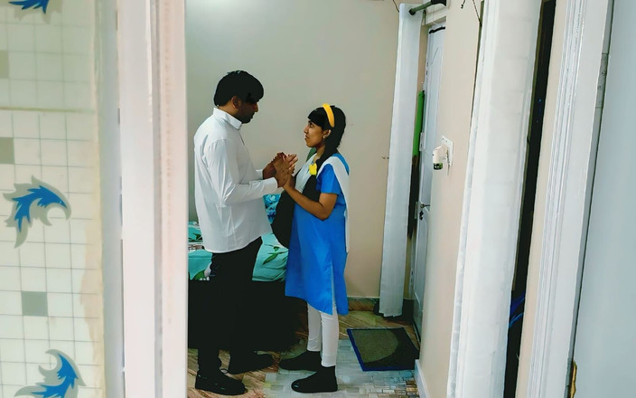 Parizadi: Piękna desi dziewczyna jebanie w klasie