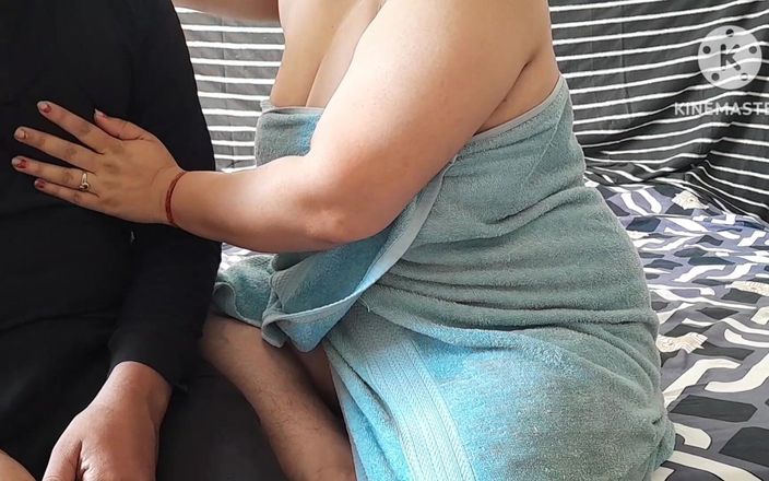 Salmaan001: Indian Desi Bhabhi Sex with Milkman