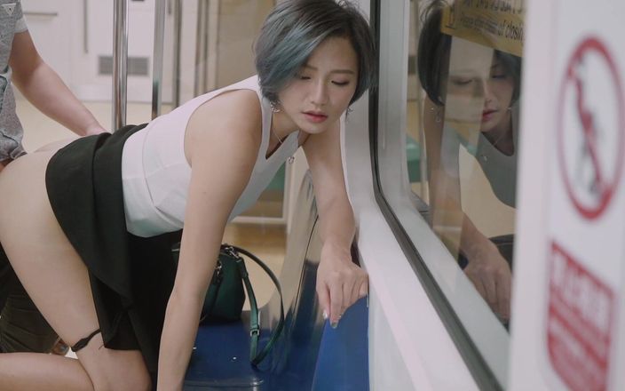 Perv Milfs n Teens: Scene with Asian horny babe in subway - Perv Milfs n...