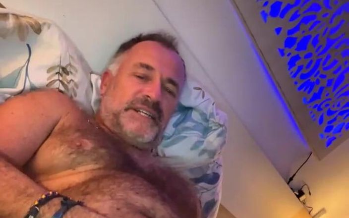 Daddy bear vlc: Steamy Solo Vods - I Loved Wanking off the Other Night...