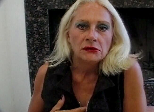 Gilfy Pleasure: Blonďatá zralá dostane na castingu dvojitou penetraci