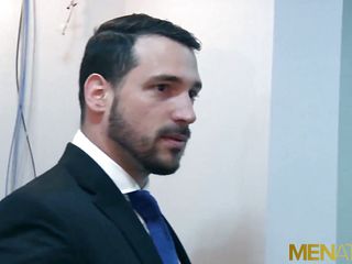 Menat Play: MENATPLAY - Matahală în costum Enzo Rimenez îl fute fără prezervativ pe Denis...