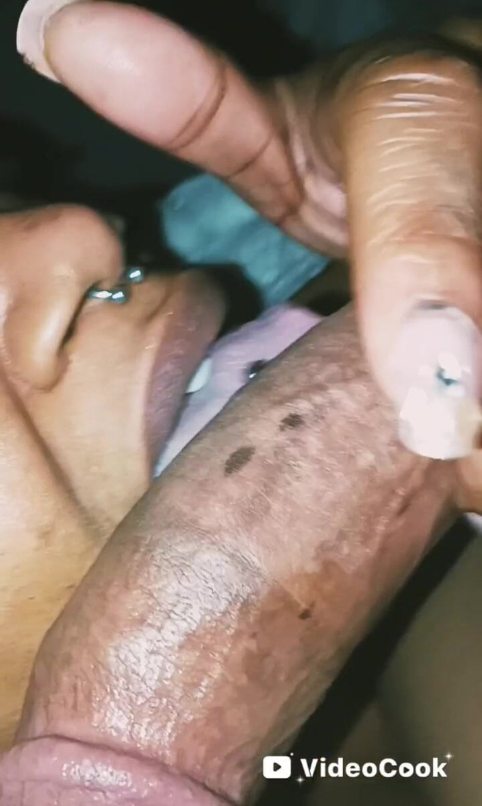 Lola Tha Pink Bunny: Edging de la bite et adoration !!