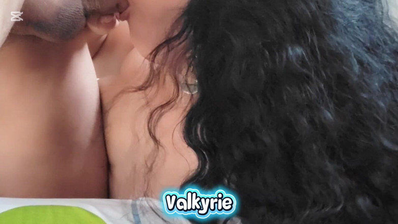 Valkyrieandluigy: Frumoasă, plinuță